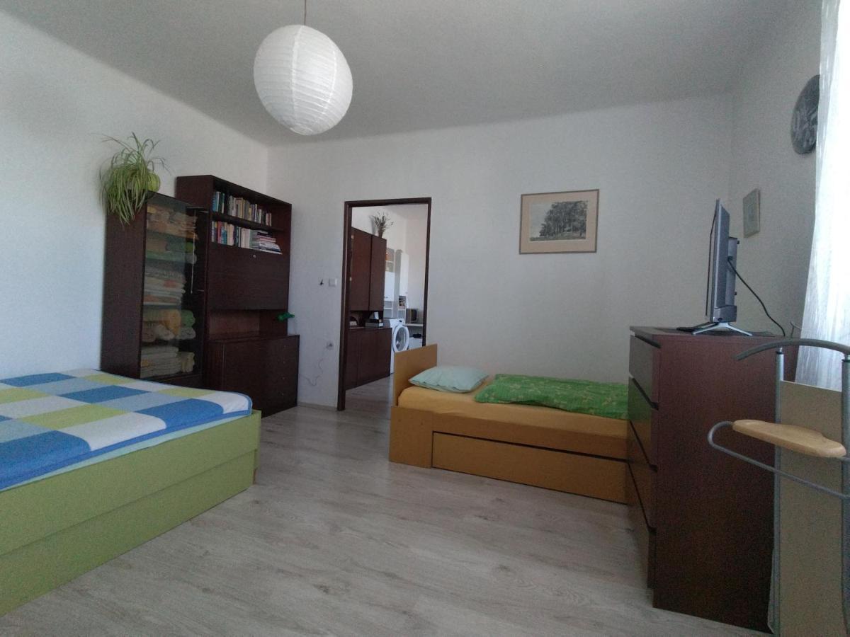 Soukrome Pokoje Havlíčkŭv Brod Buitenkant foto
